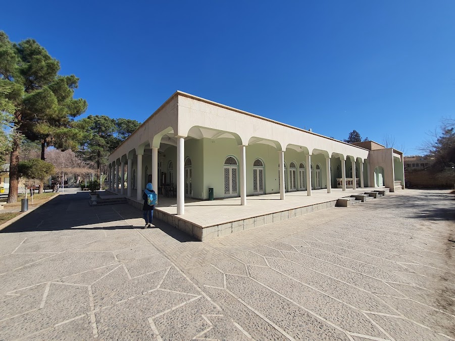 موزه قصر آینه یزد جاهای دیدنی یزد به گردی